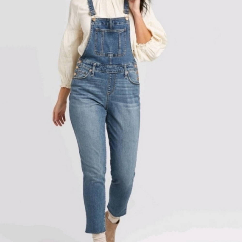 Universal Threads Womens Overalls Size 16/33R